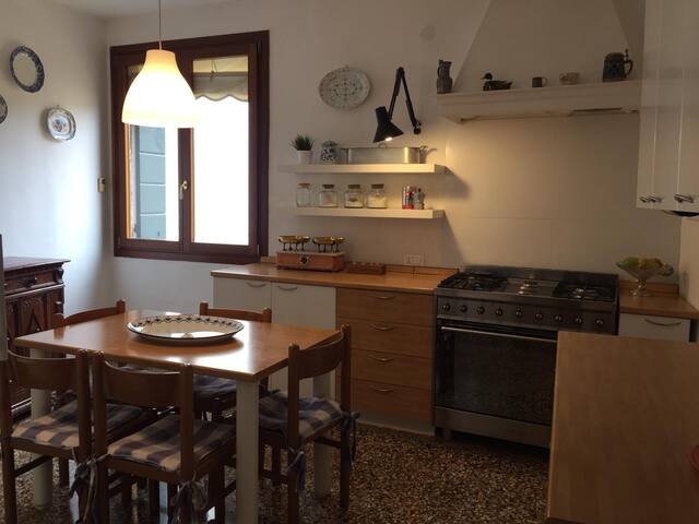 Palazzo San Marco Apartment gallery image 5