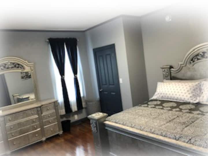 Bračni krevet (širine 180 - 200 cm)