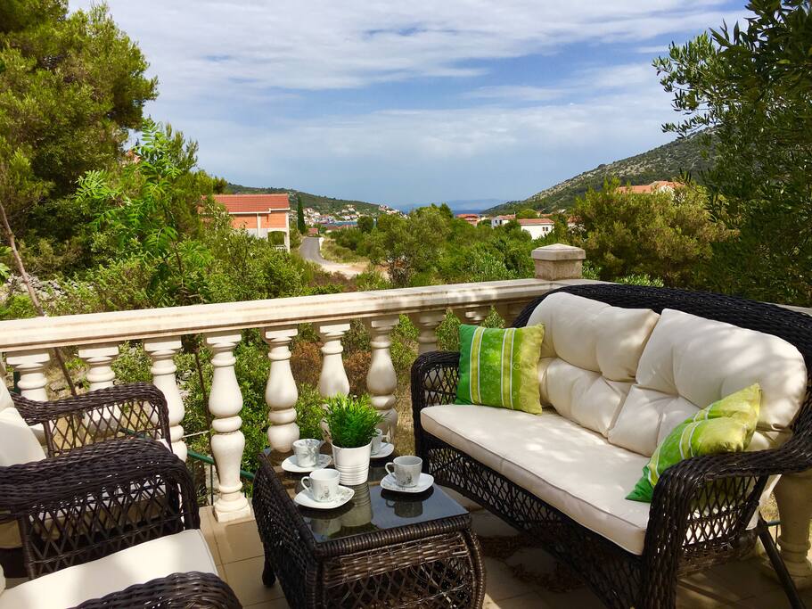 Vinisce bay view