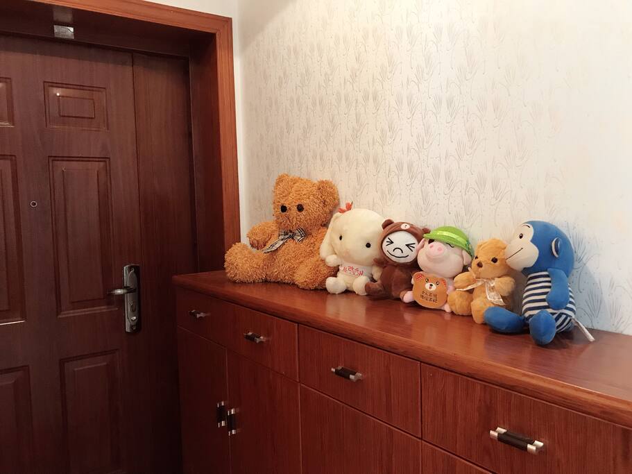 门口欢迎娃娃