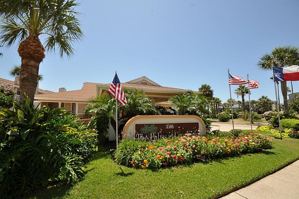Welcome to the Palms at Cove View.