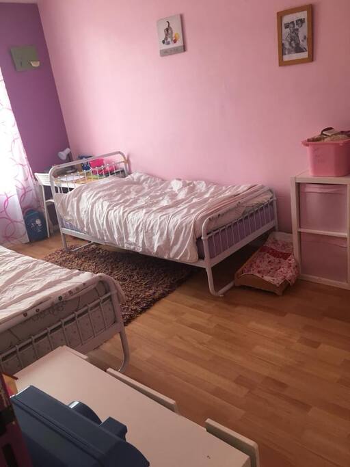 chambre 2 lits simple