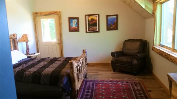 חדר שינה עליון טיפוסי