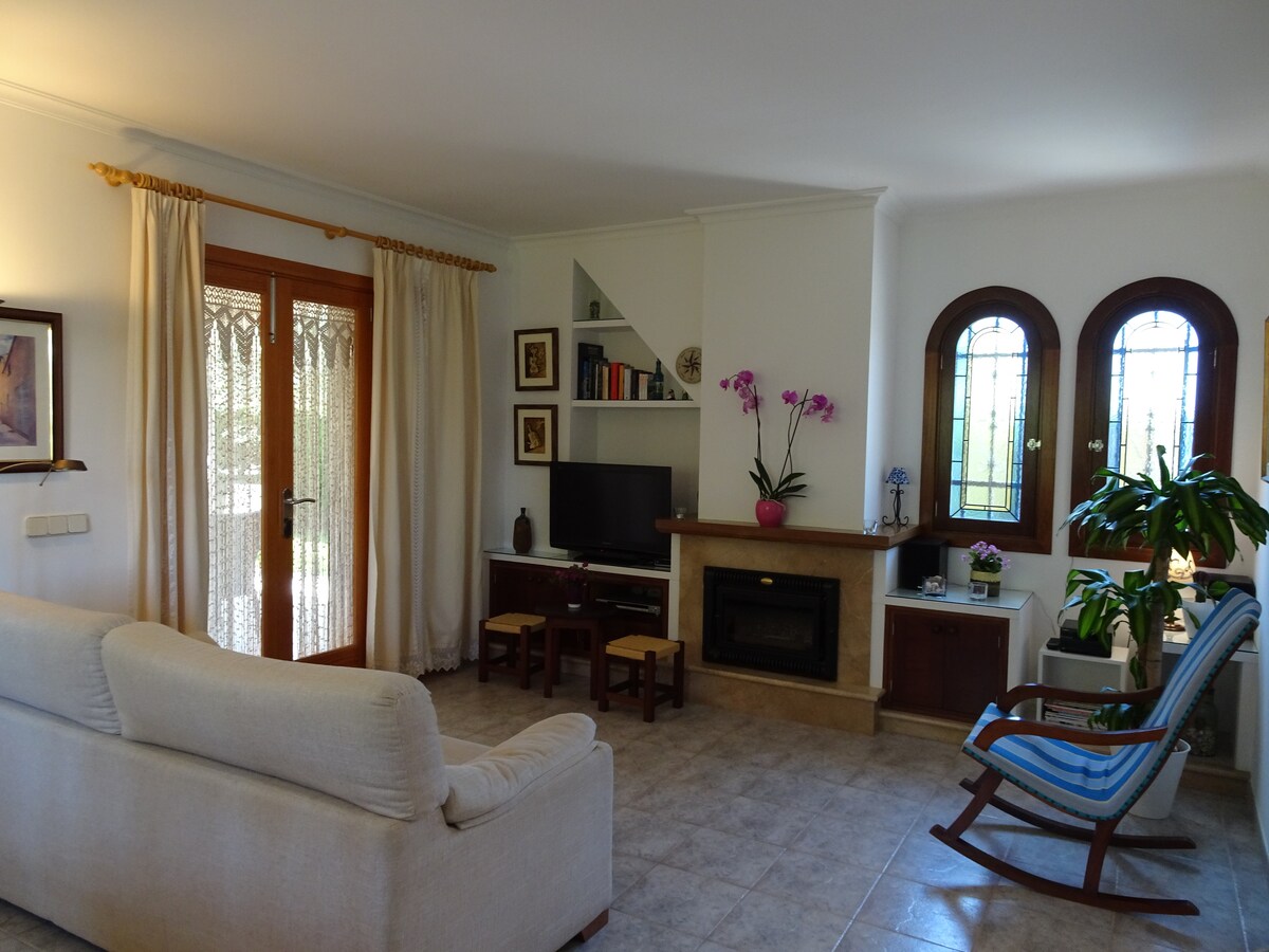 Beliebte Airbnb-Anzeige: Calm, house with pool near the sea in Santa Margalida