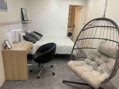 Modern studio near Paris and Orly Airport