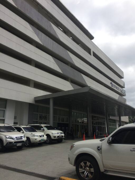 NEARBY ESTABLISHMENT: Grace Mall