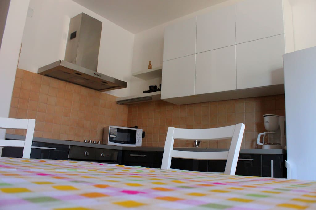 kitchen,fully equipped (coffee maker, microwave, oven, refrigerator, toaster..)