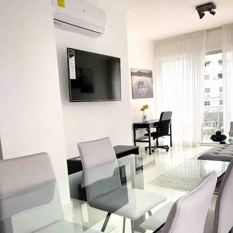 Luxury apartment with pool and gym in Naco