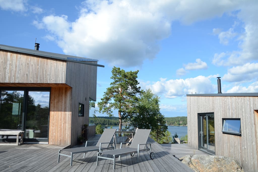 300 sqm sun deck w 360 views over ocean and forrest