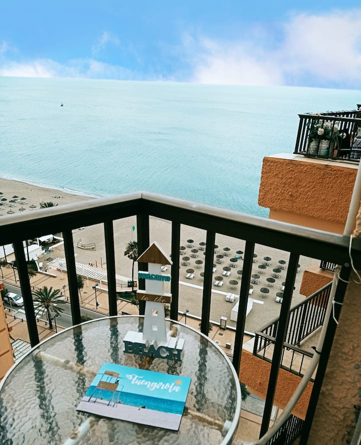 Estudio 1 Línea Playa
Insta: @Holidaysfuengirolarn - Fuengirola
