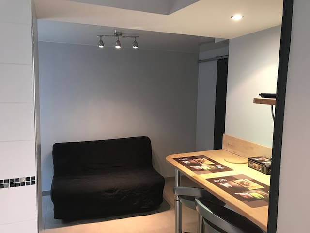 Studio n°3, proche du centre ville et gare
