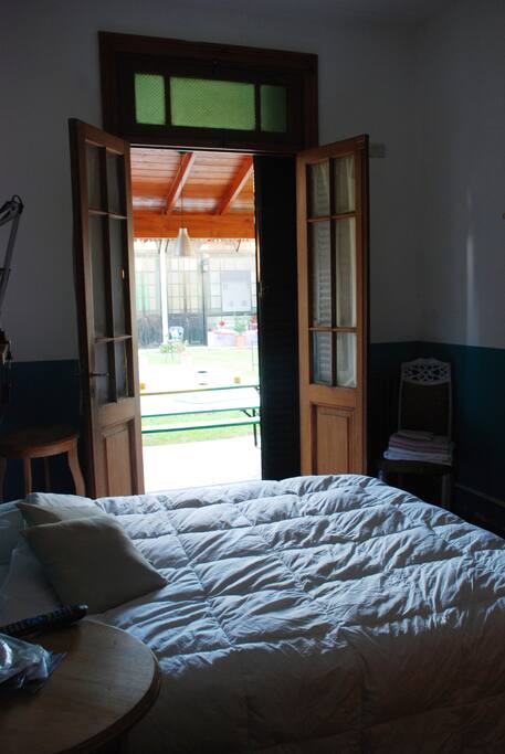 Vista Jardín desde Dormitorio