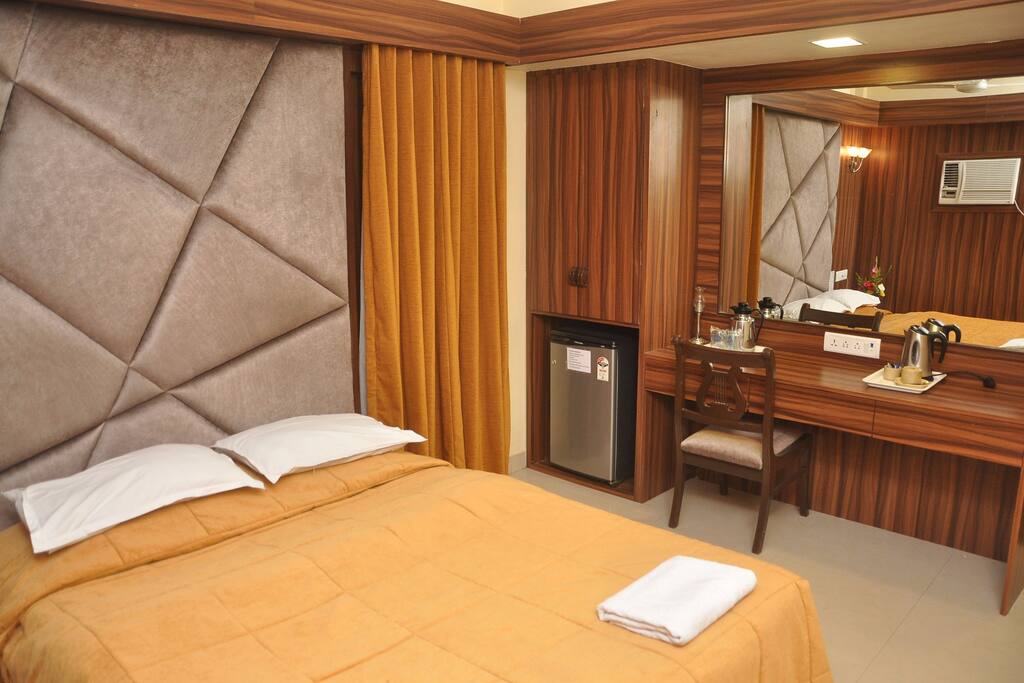 Exceutive room bed