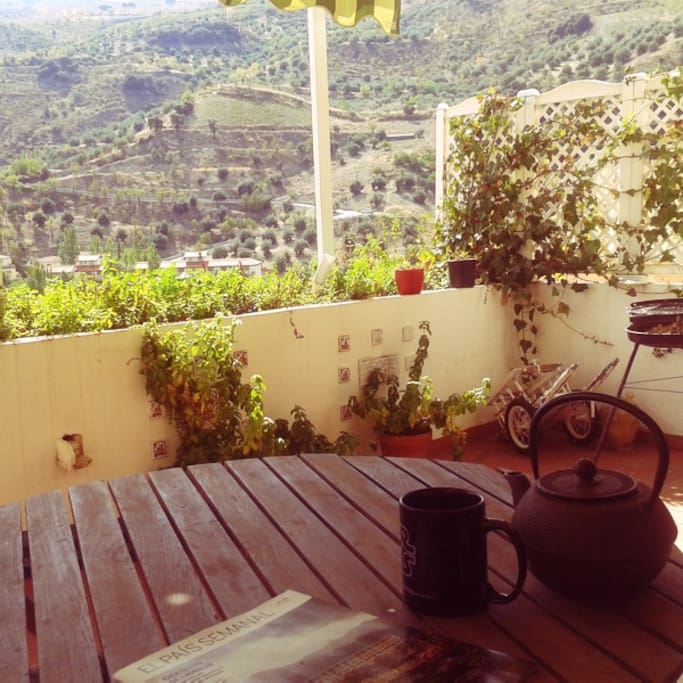 Desayuno en la terraza