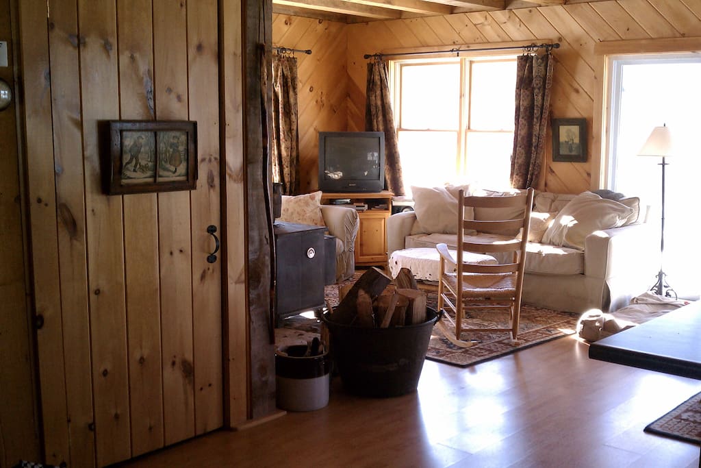 Entry. Door to lower level