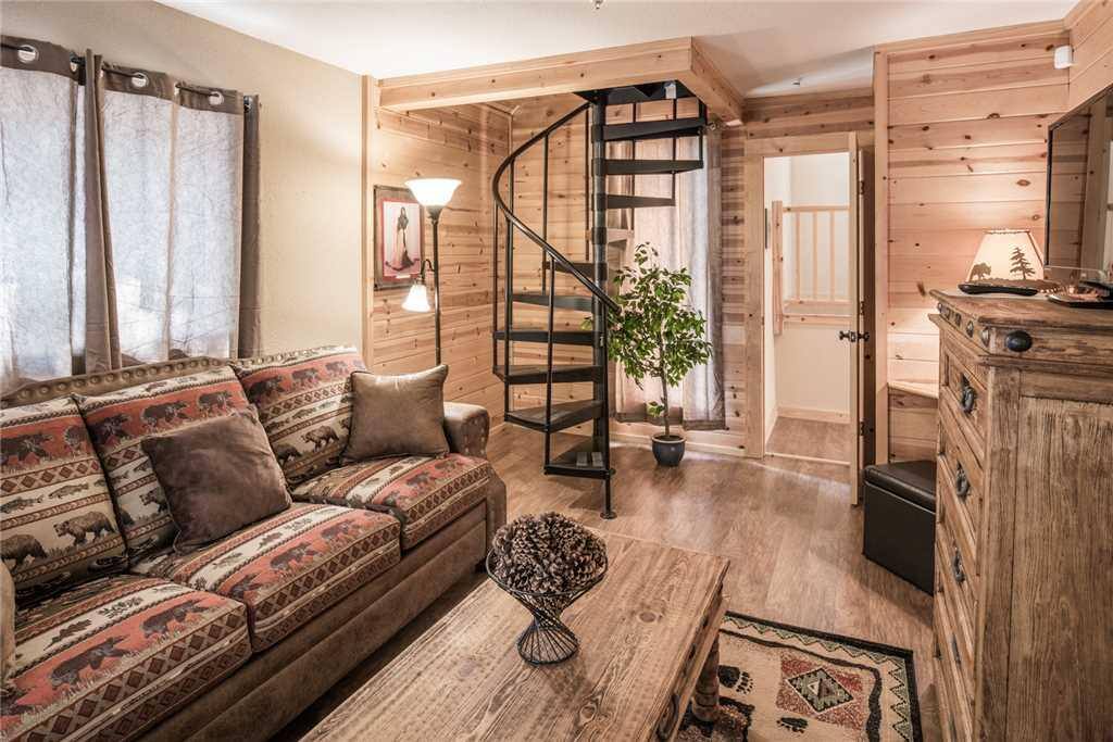 Relaxation is not hard to find in this cabin!