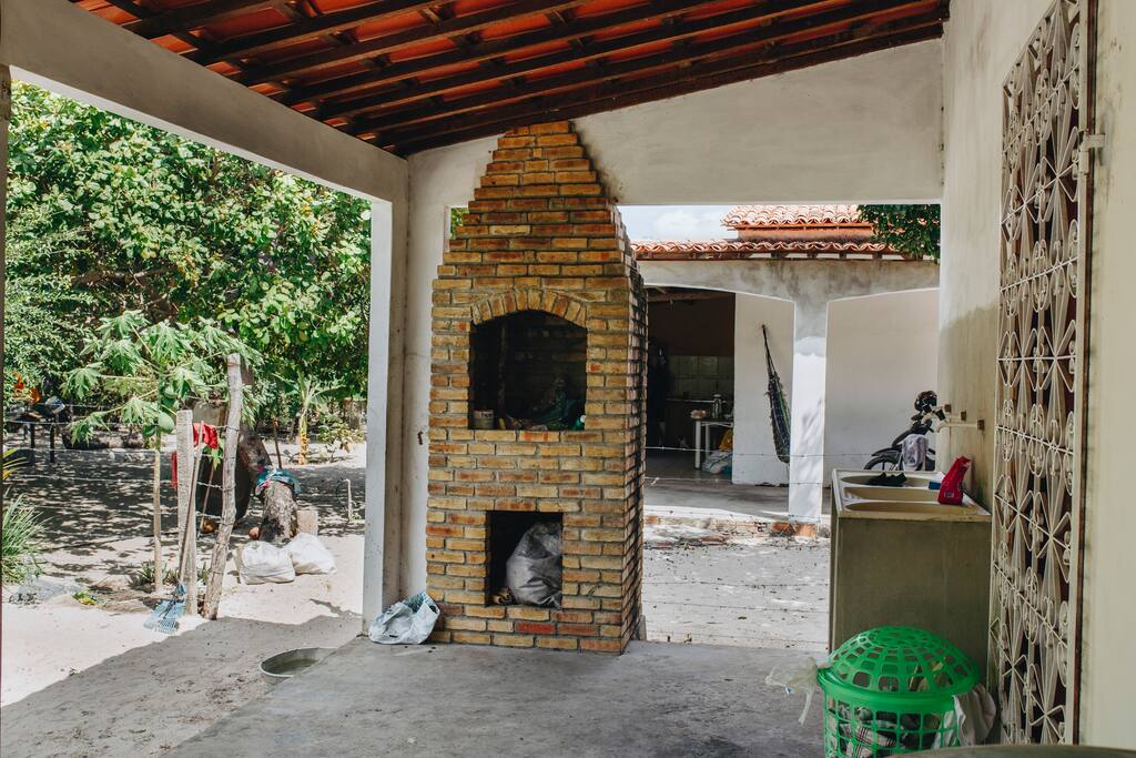 Churrasqueira ( charcoal bbq)
