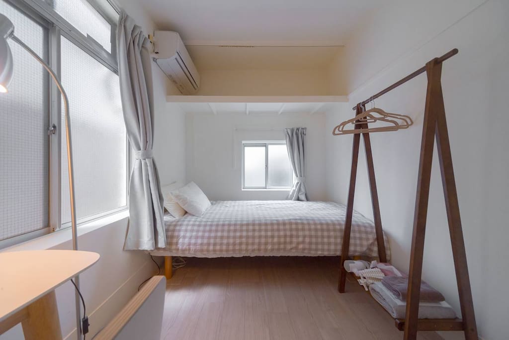 -Private Room- This is the private room you would stay.