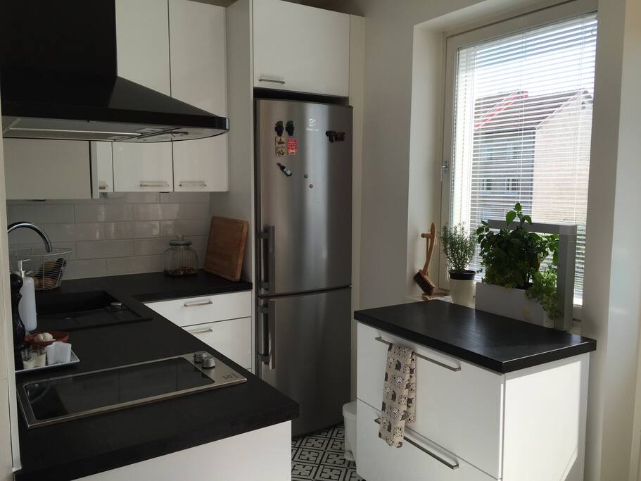 Fridge and freezer