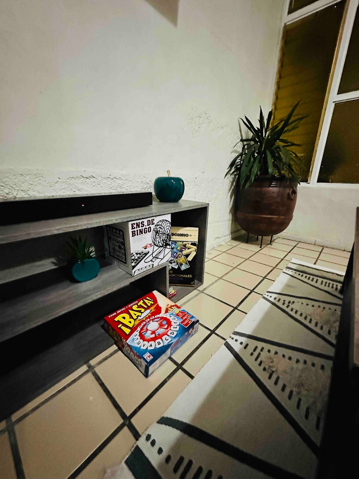 Top performing Airbnb: Casa Valentía, A/C, parking 4 blocks from downtown in Tequila