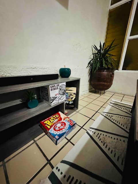 Top performing Airbnb: Casa Valentía, A/C, parking, pool, downtown in Tequila