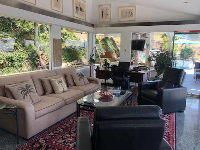 Hollywood Hills Garden Paradise with Endless Views