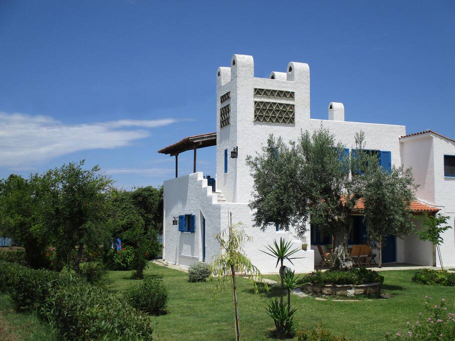 Another view of the main building (the property for rent is on the first floor facing the sea).