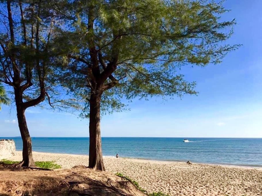 Mae Phim beach