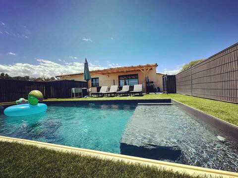 Casa Lamaghjone: 4 bedroom villa with pool near sea