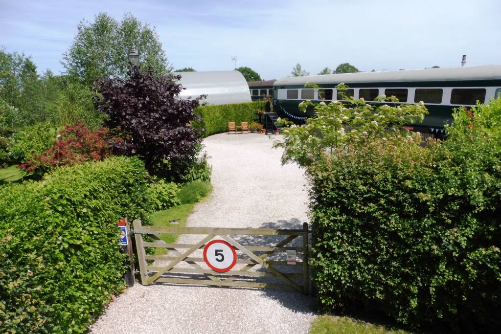 Entrance to Skipwith Station Holidays
