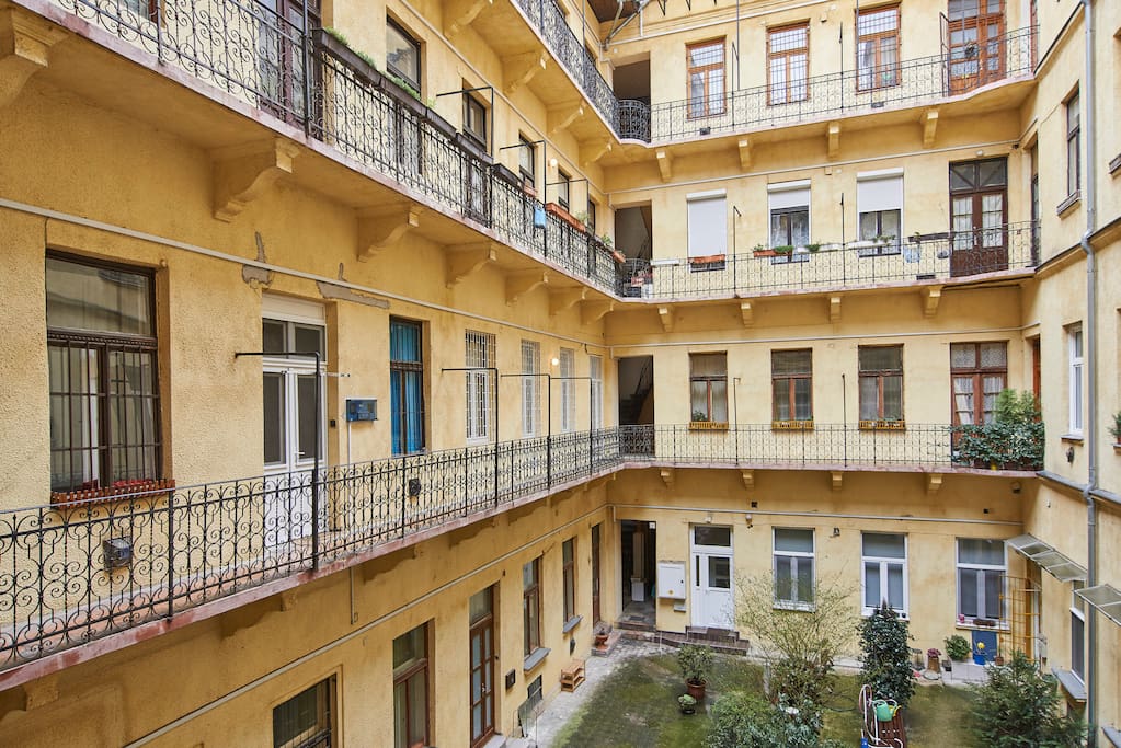 Cour Intérieure