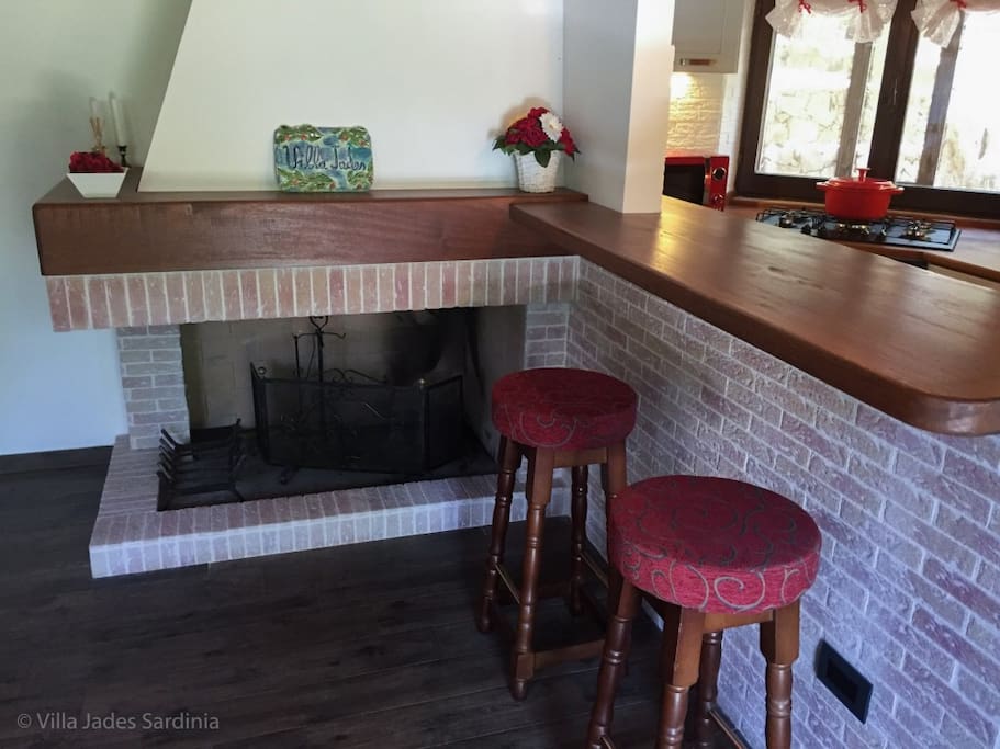 Front room, bar table, fire place