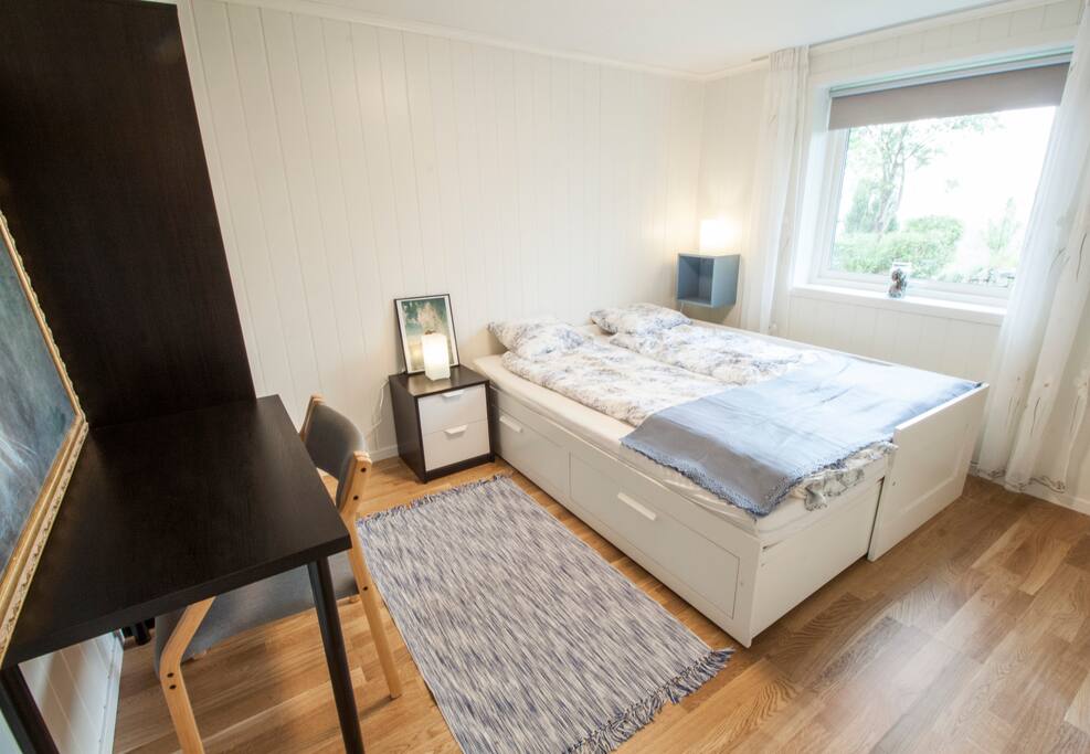 Main bedroom