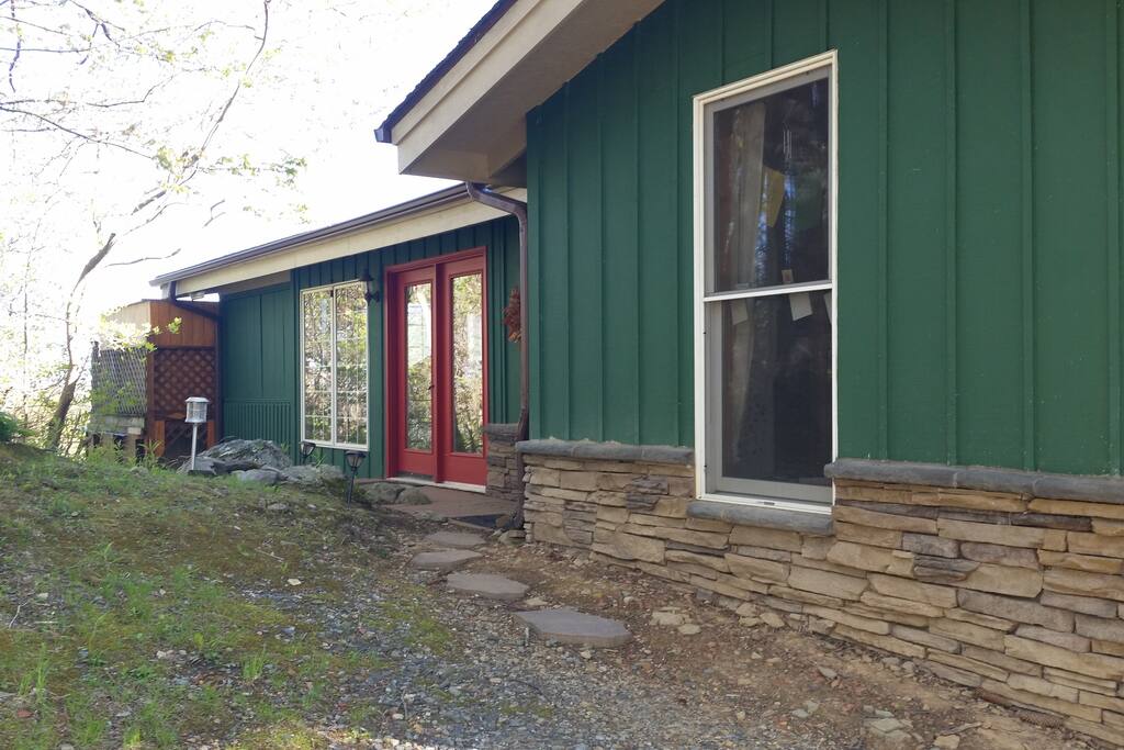 Front entrance from driveway