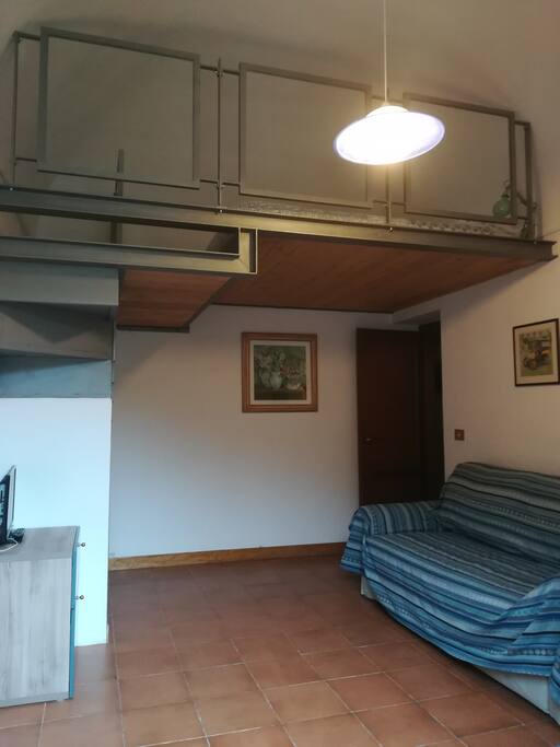 soggiorno con soppalco