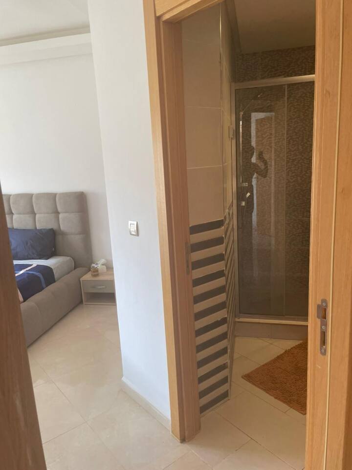 Mlango wa chumba cha kulala cha bwana