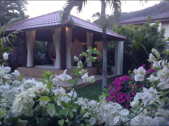 Falang Paradise-Lovely Resort Room5