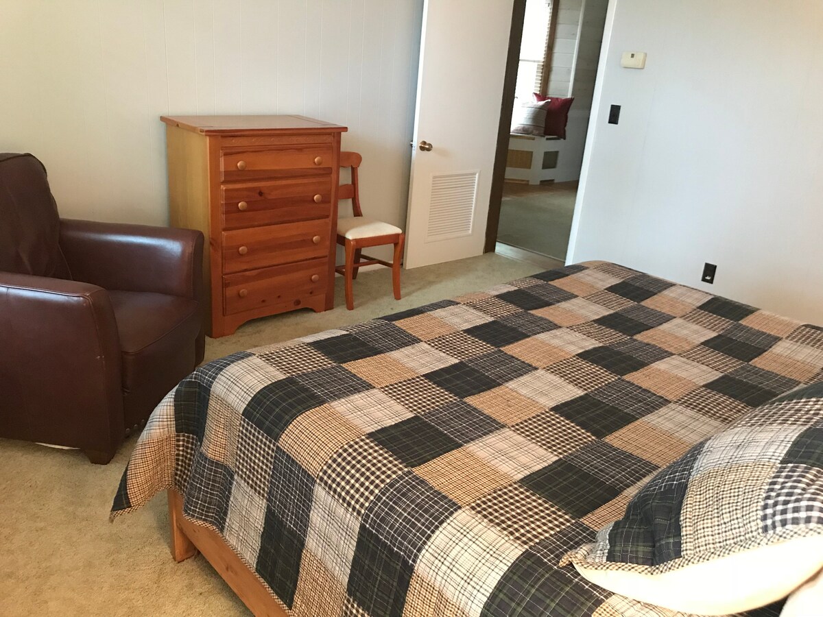 Primer piso de la finca: habitación 8.