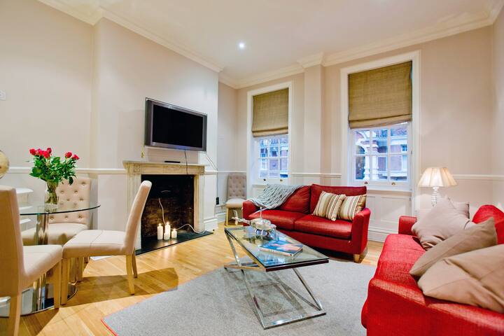 Bright and Luxury 2 Bedroom and 2 Bathroom near Sloane Square gallery image 2