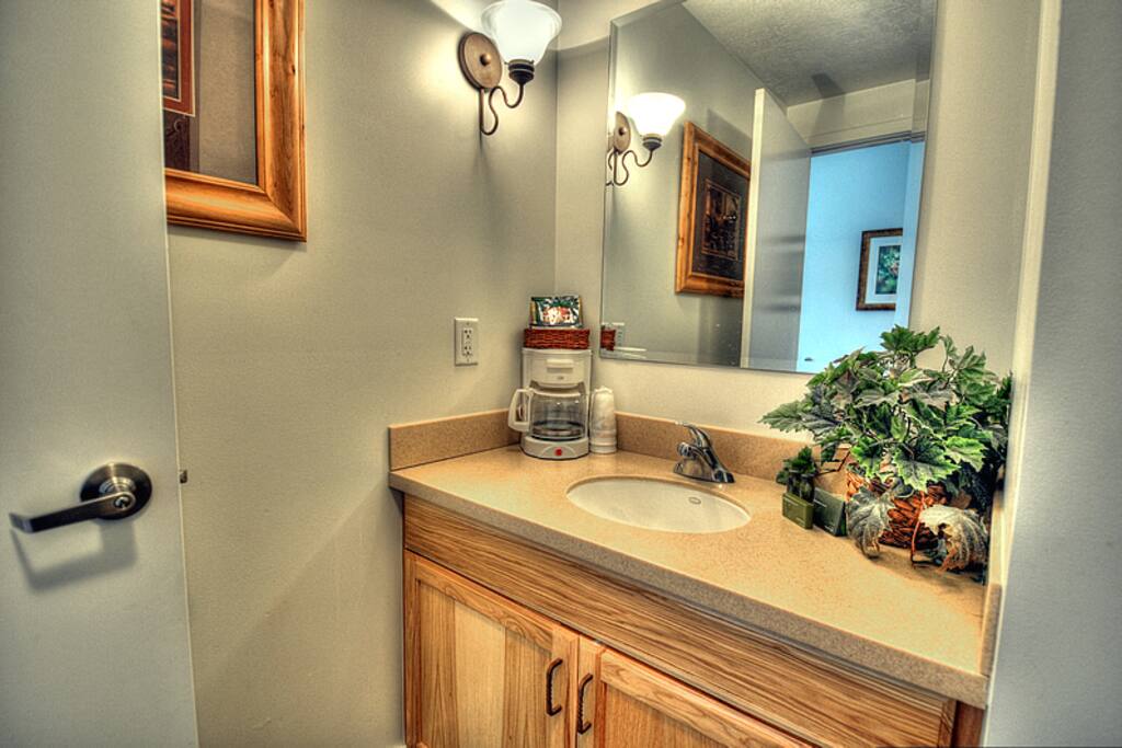 Full Bathroom