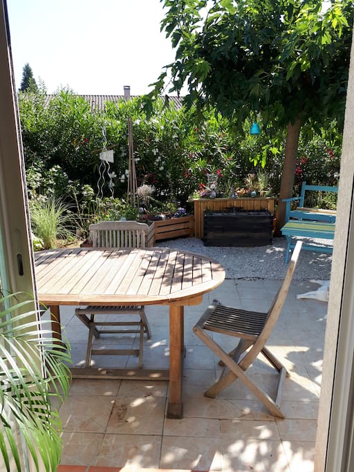 la terrasse vue de la maison