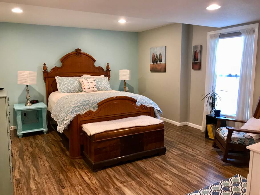 Top 100 Airbnb Rentals 2017 in Columbia, Missouri