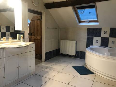 Très bel F2 hyper centre