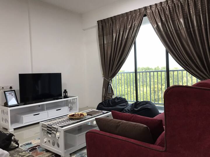 Rove In Ipoh, Comfort Condo With Swimming Pool - Ipoh