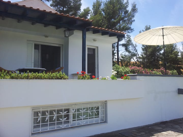 Sea View Summer VILLA Houses for Rent in Pallini, Central Macedonia