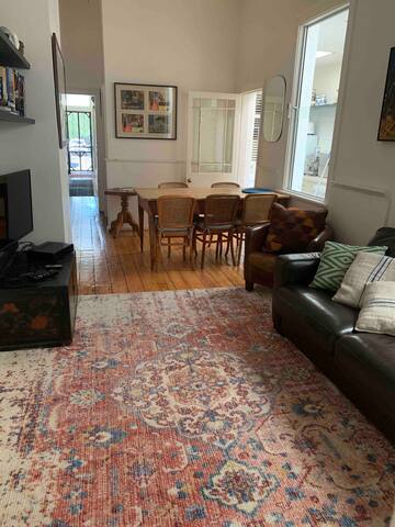 BankCottage, Grand Prix, succulent garden