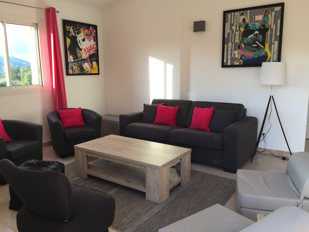 Successful Airbnb property: Mini-villa appartement  Santa Giulia,Porto Vecchio in Porto Vecchio