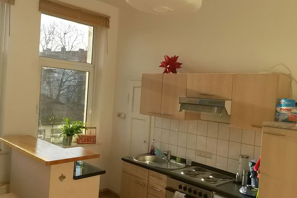 Küche mit Esstresen