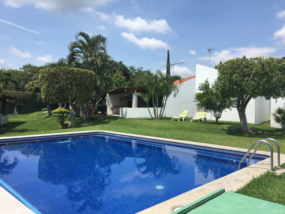 Vista desde la piscina