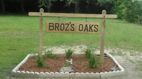 Broz's Oaks